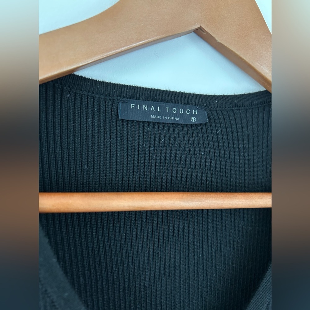 FINAL TOUCH LONG SLEEVE BODYSUIT - size S - Picture 7 of 7
